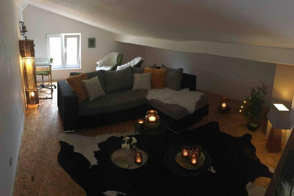 Cosy Appartement ,Dinant, Abbaye De Maredsous Anhée Exterior foto